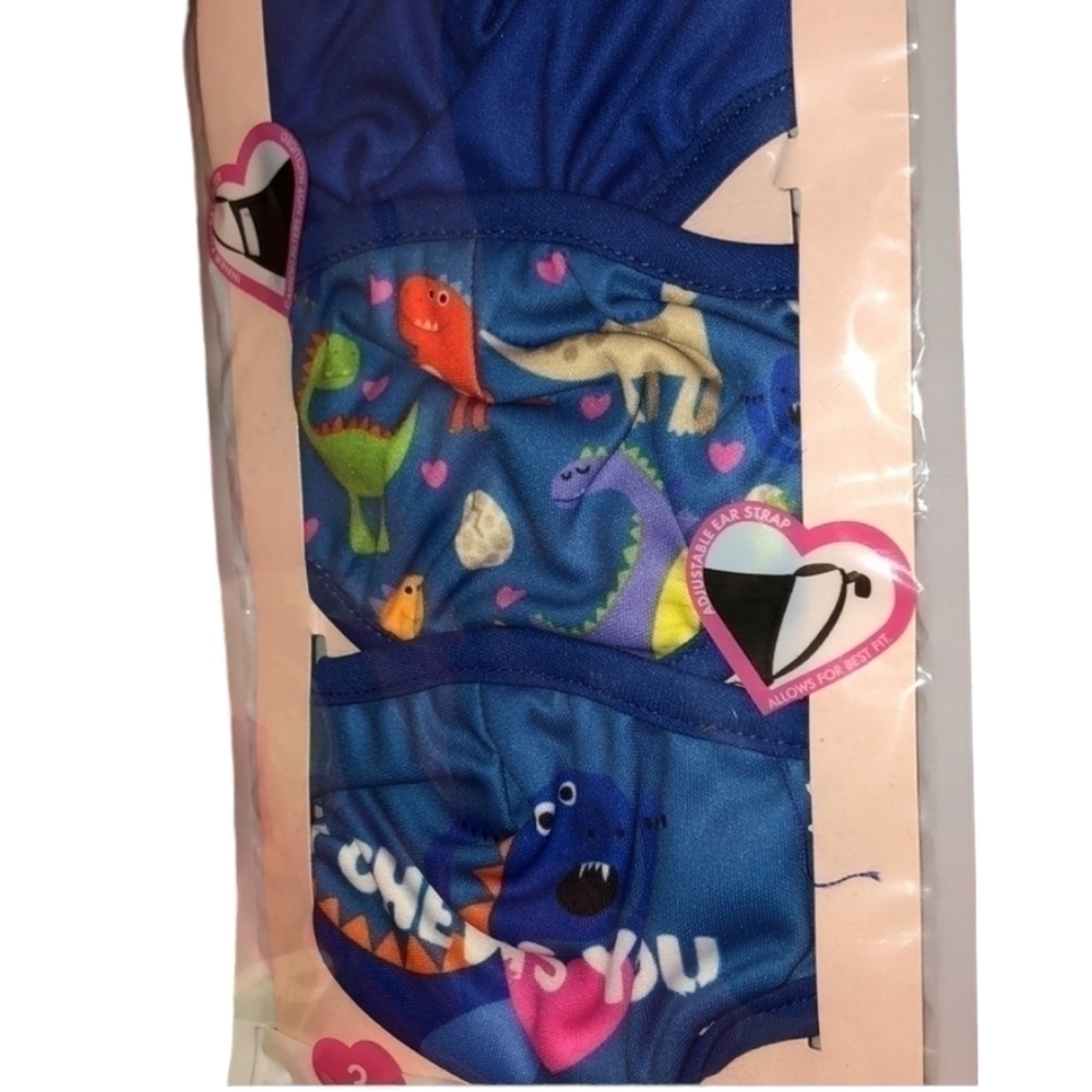 5/$25 Love Bug kids face masks New! 3 pack cool flow